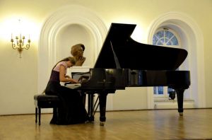 Weronika Górska during the concert in the Chopin House in Duszniki Zdroj 21.08.2016.  Ph. Tomasz Orlow.